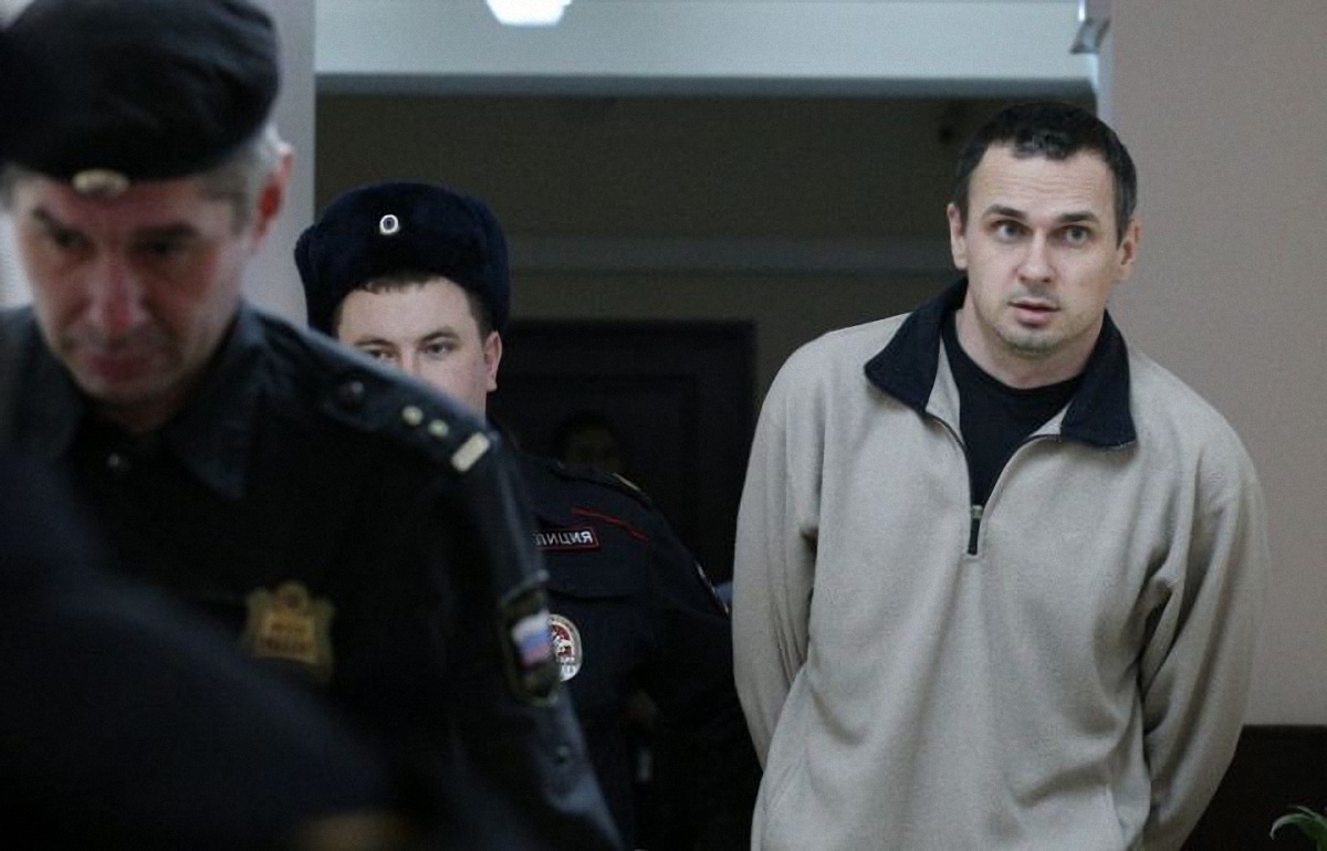 Террористы вывозили Сенцова якобы на лечение - фото 1