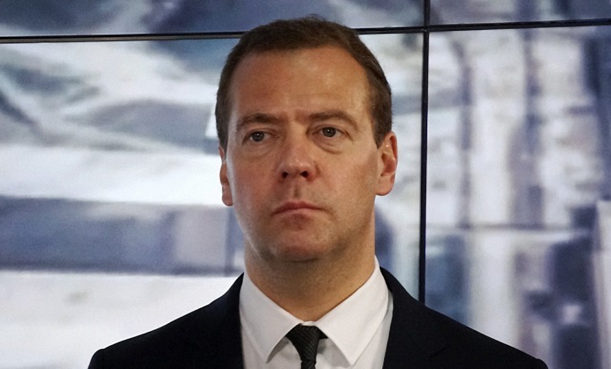 Отставка Медведева состоится после инаугурации Путина - фото 1