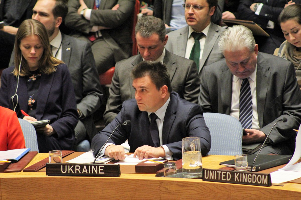 Павел Климкин обсуждает введение миротворцев на Донбасс - фото 1