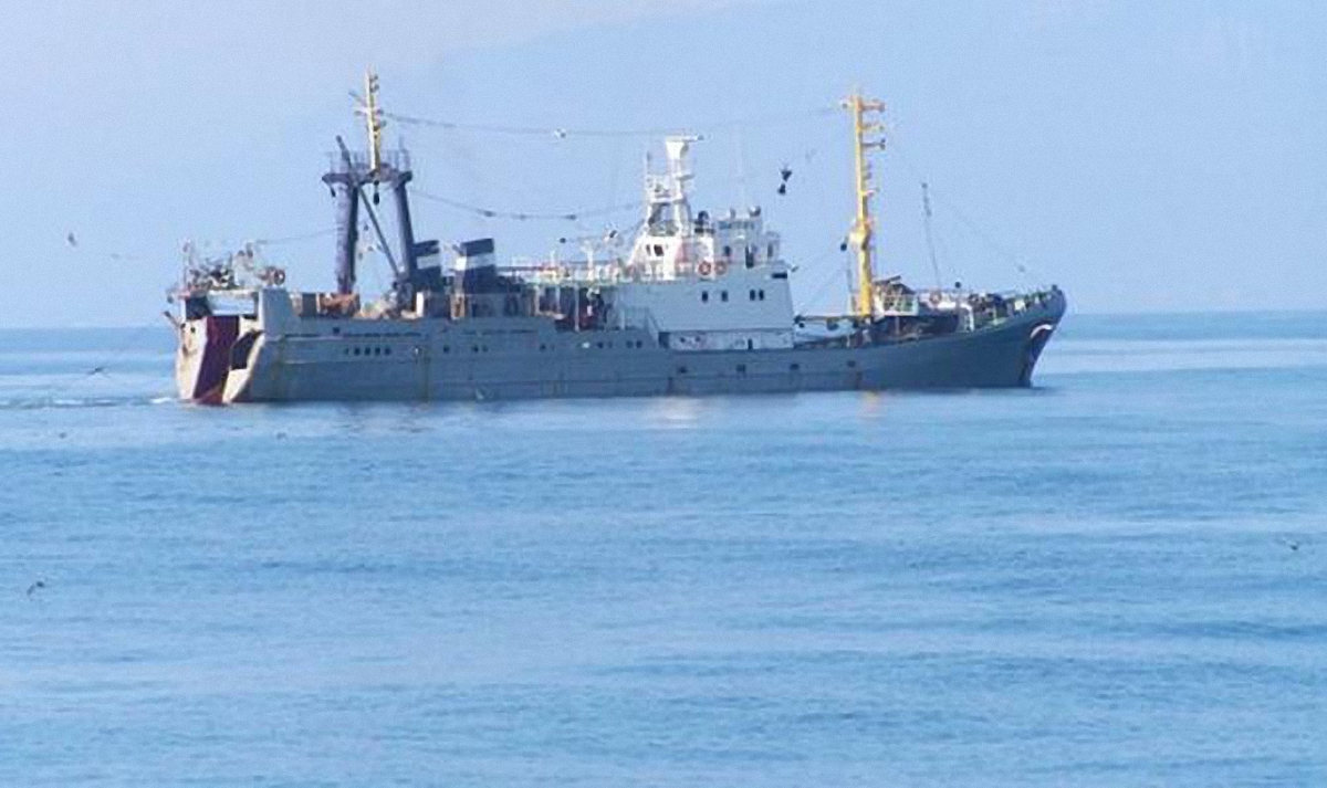 Моряки судна RS 300-97 полтора года находились под запретом выезда из Греции - фото 1