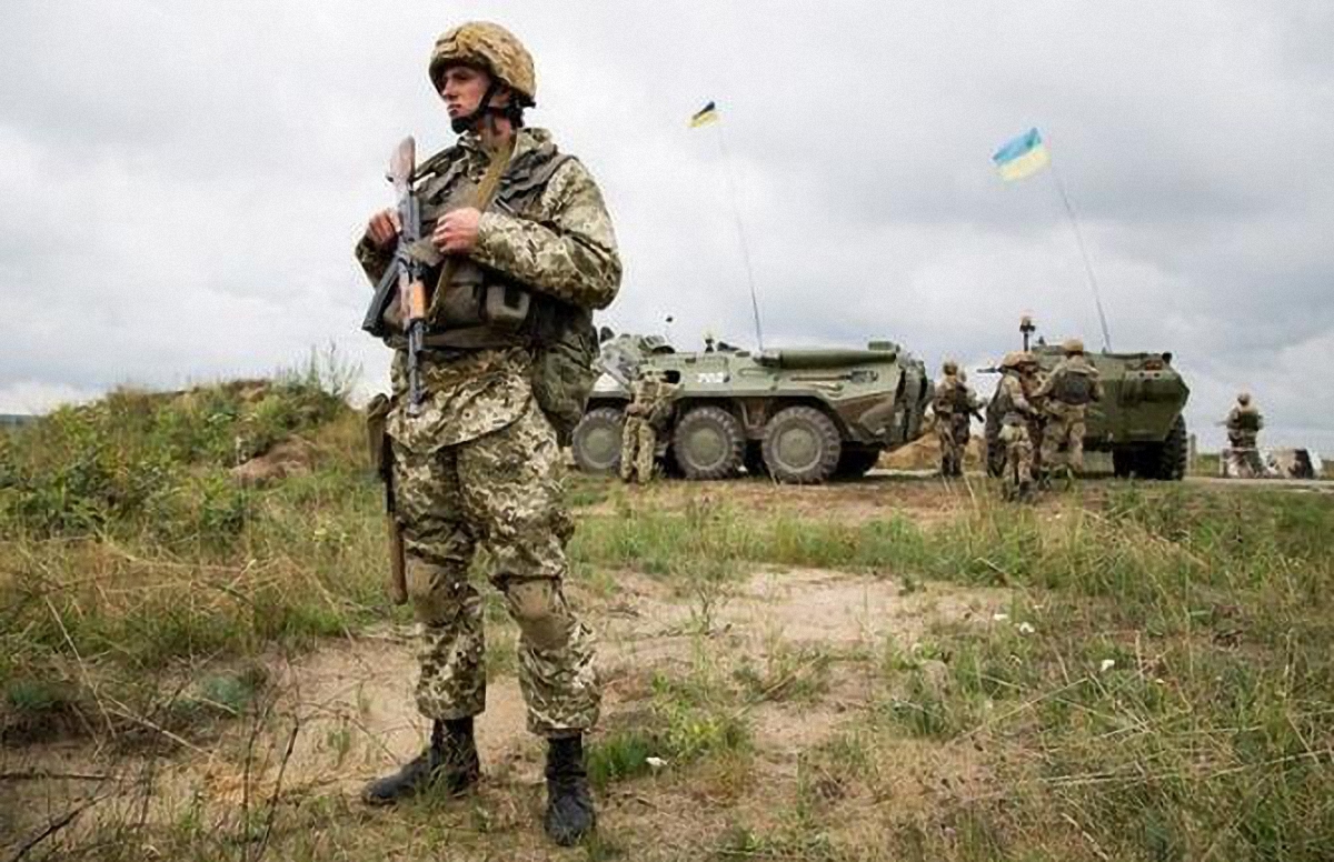 Украинские военные испытывают инновационную форму - фото 1
