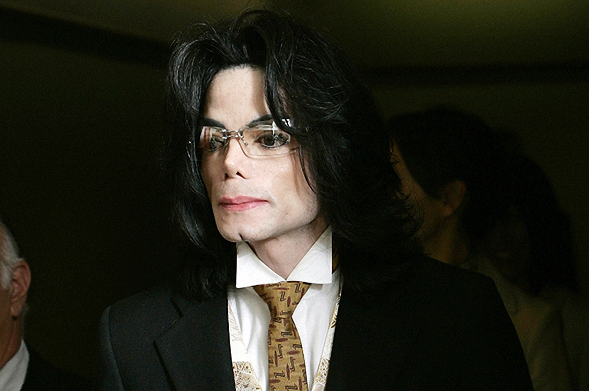 Отец Майкла Джексона сделал ему "химическую кастрацию" - фото 1