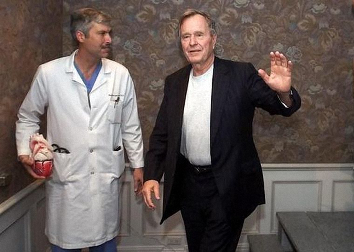 В США был убит кардиолог бывшего президента США Джорджа Буша-старшего. - фото 1