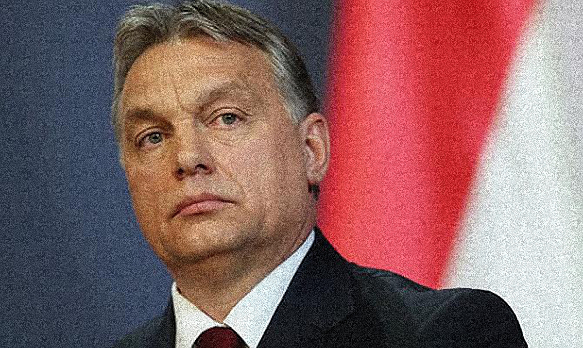 За решения Виктора Орбана пришлось оправдываться временному поверенному - фото 1