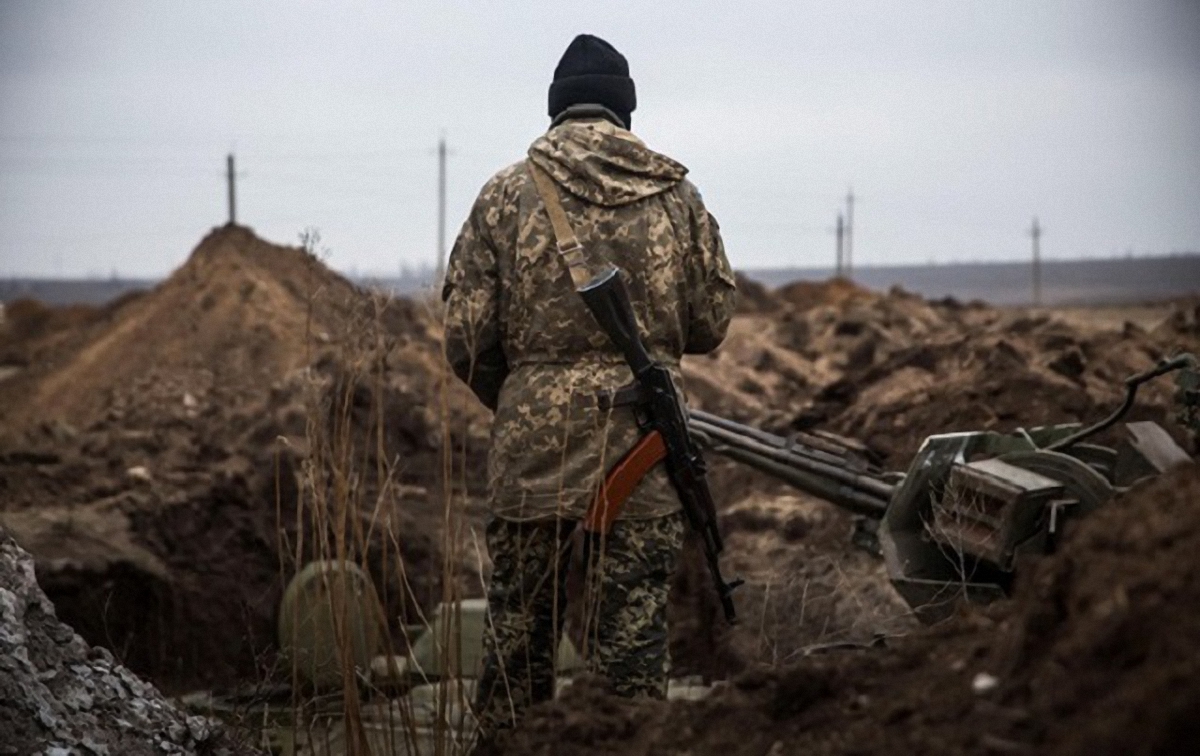 "Школьное перемирие" на Донбассе: боевики продолжают обстрелы, погиб один боец ВСУ - фото 1