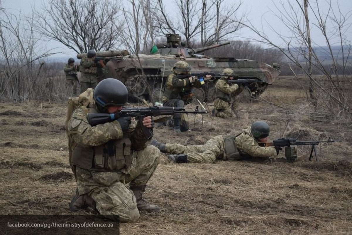 Украинским военным пришлось вести ответный огонь - фото 1