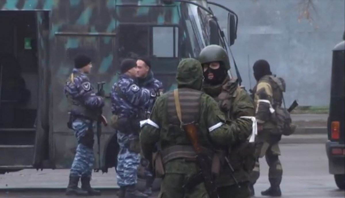 Действующие под прикрытием "МГБ" ФСБшники получили форму с нашивками СБУ - фото 1
