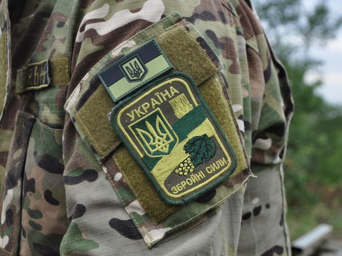 Ситуация на Донбасе: трое украинских военных ранены - фото 1