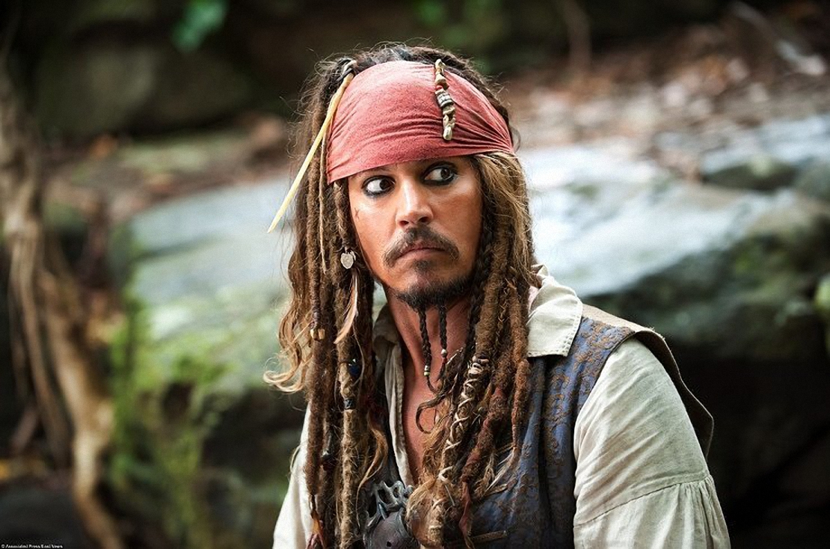 Джонни Деппа не хотят брать в "Пираты Карибского моря" - фото 1