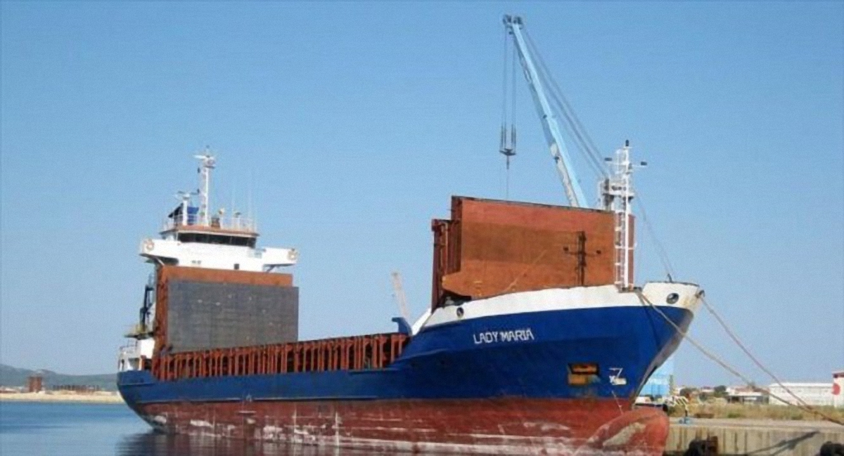 В Керченском проливе поврежден корабль из Тонго - фото 1