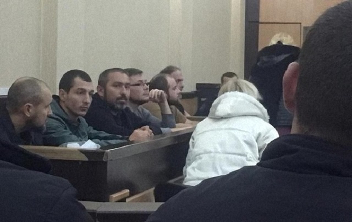 Суд Грузии оставил украинцев под стражей - фото 1