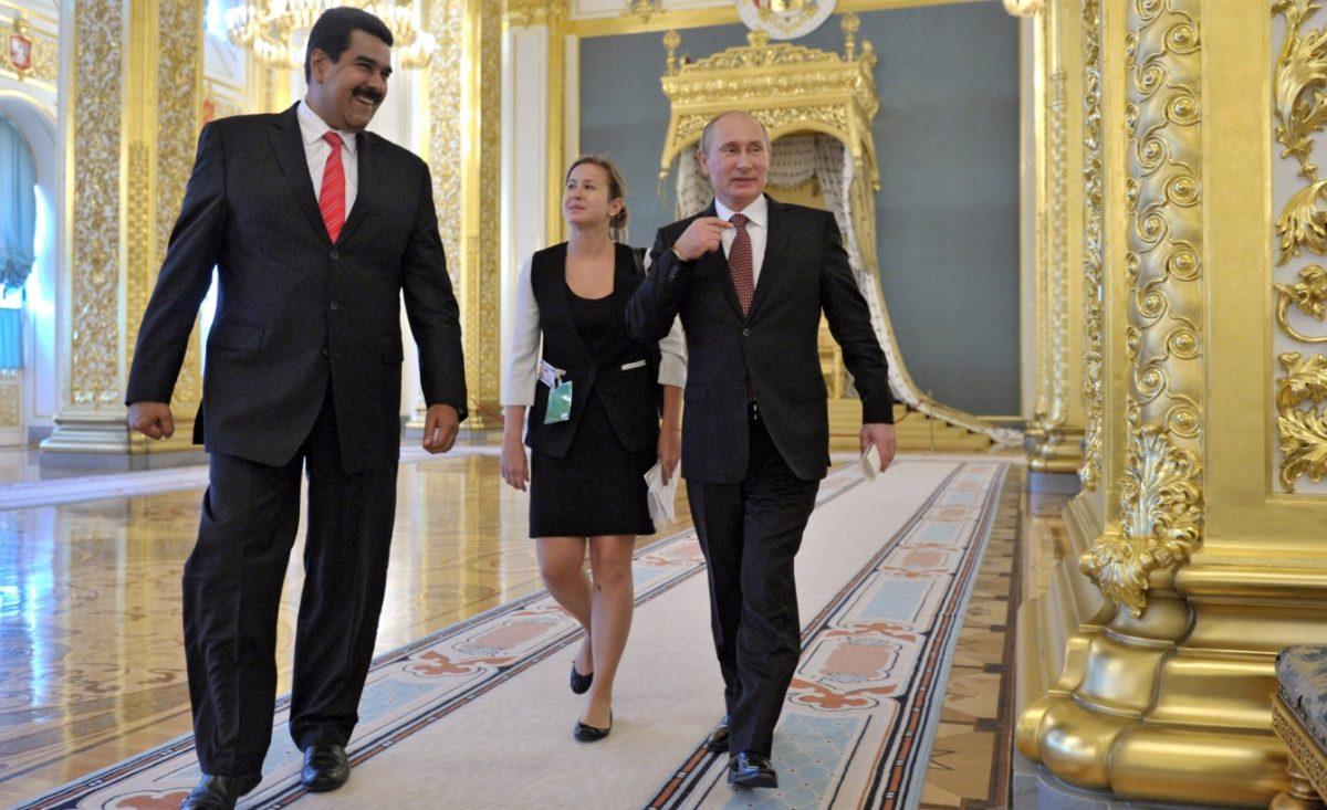 Путин пытается спасти Мадуро - фото 1