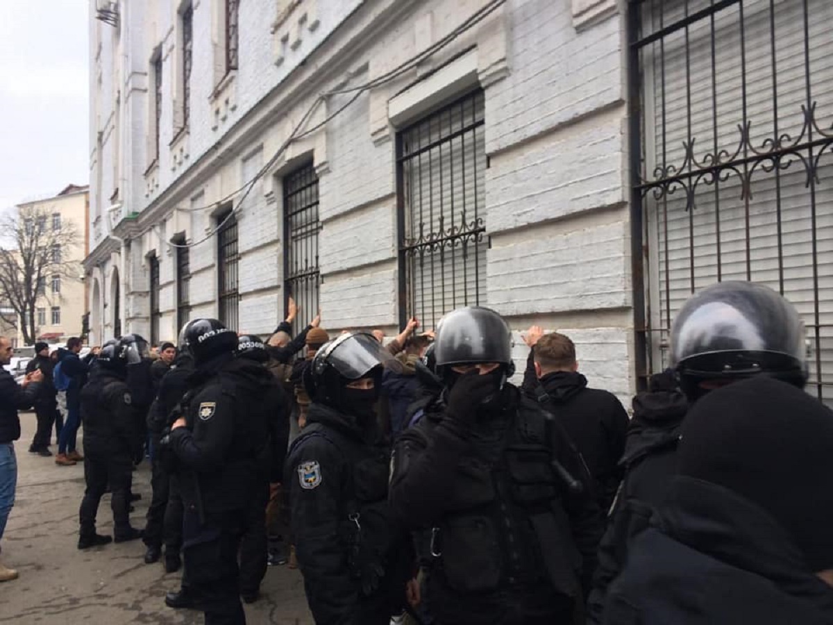 Украинские полицейские запустили флешмоб "Я - Бандеровец" - фото 1