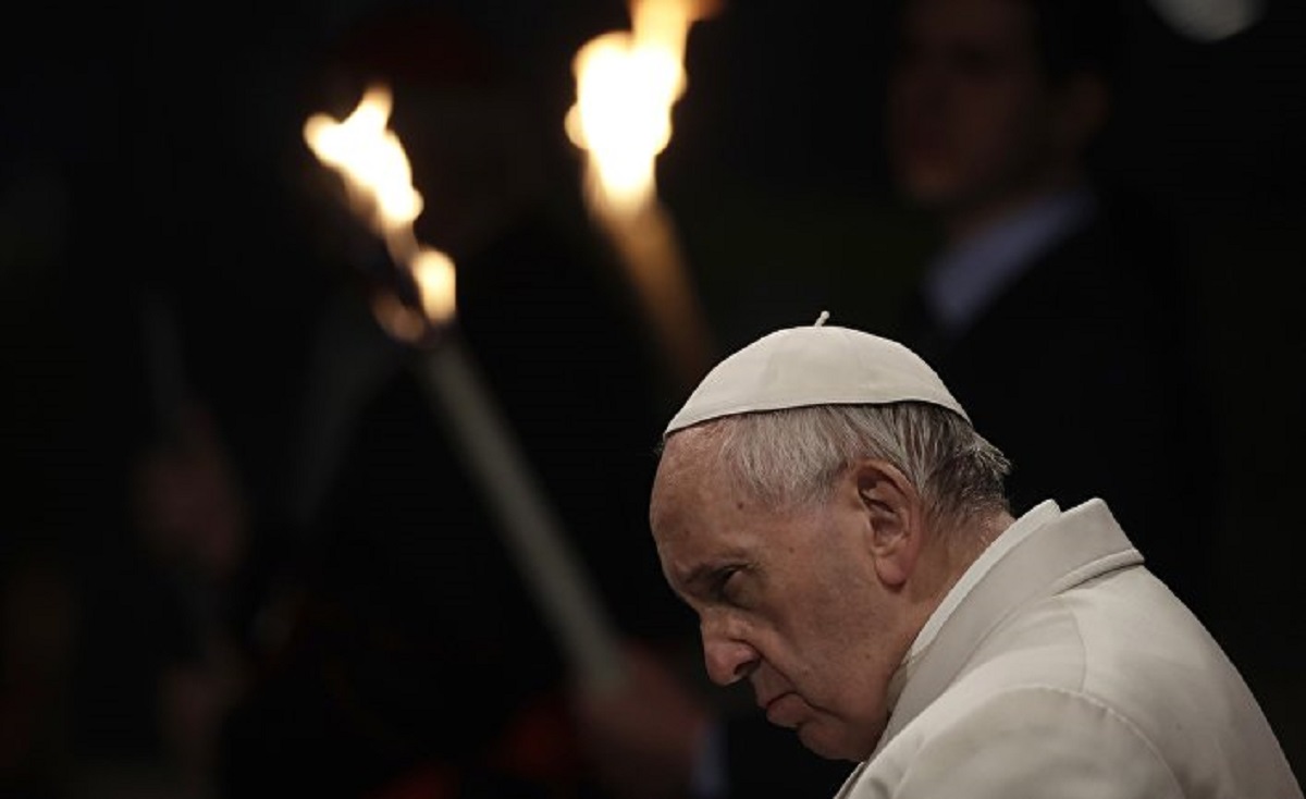 Папа Римский осудил педофилию - фото 1