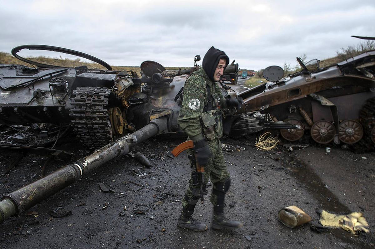 Боевики на Донбассе хотят массово сбежать в Украину - фото 1