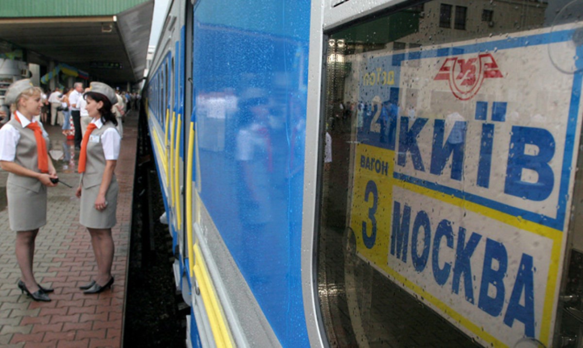 Украина запретит поезда в  Россию - фото 1