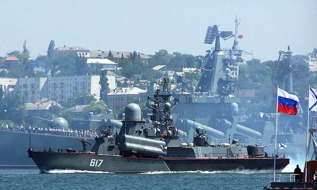 Завод Порошенко отремонтирует русские корабли  - фото 1