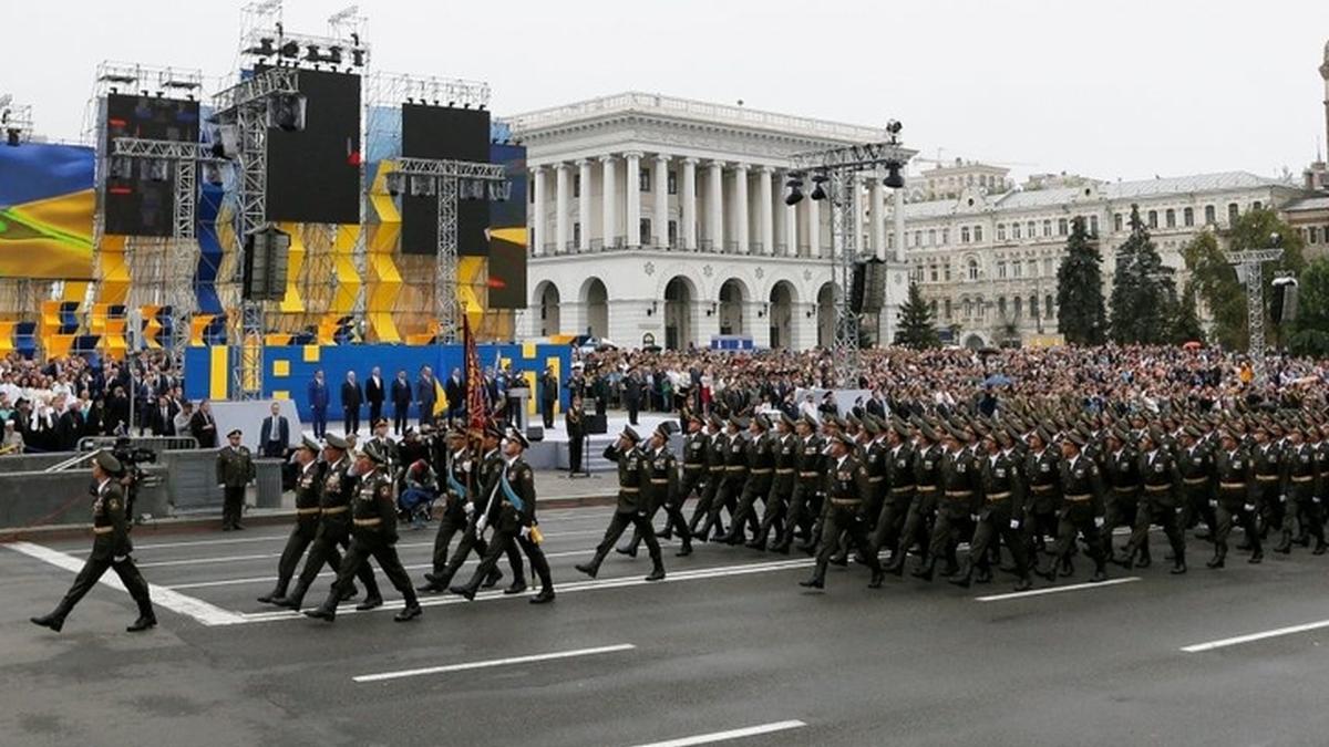 Парубий призвал украинцев провести столь нежелаемый Зеленским парад - фото 1