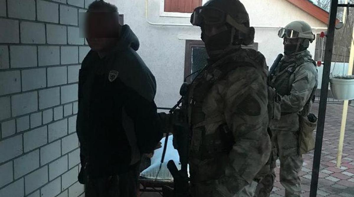 Стрелявшего в патрульных нашли в Полтавской области - фото 1