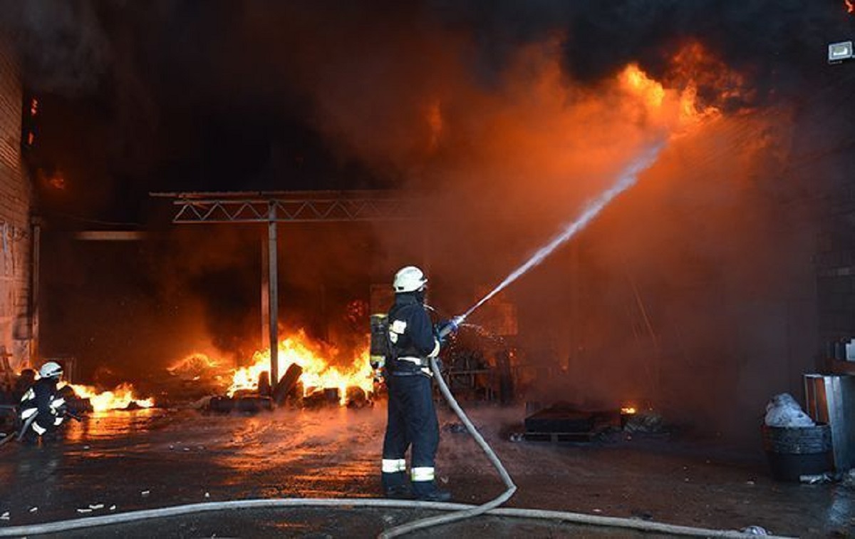 В Одессе сгорели заживо  три человека. Что произошло? - фото 1