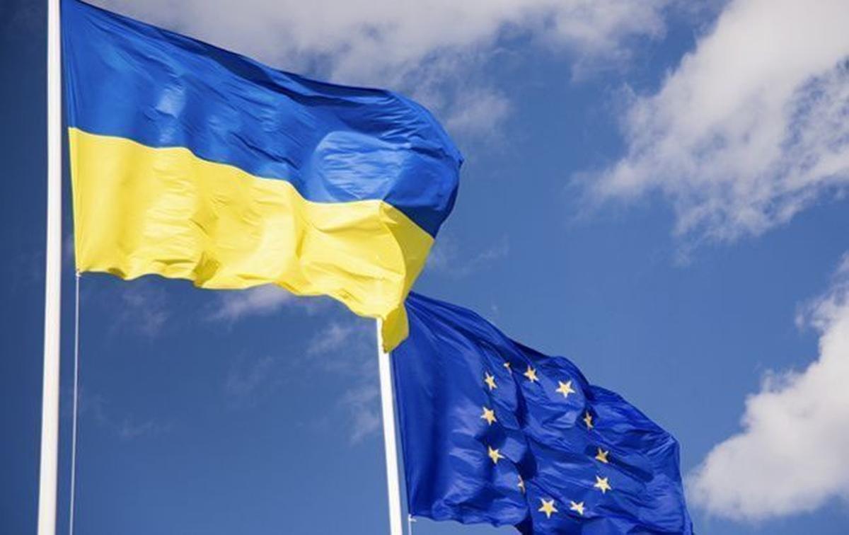 ЕС захотел расширить круг «проевропейски настроенных» молодых украинцев