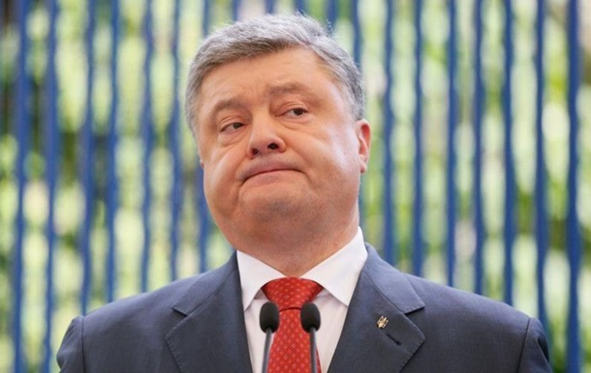 В ЕС потребовали расследовать "фальсификации" против Порошенко - фото 1