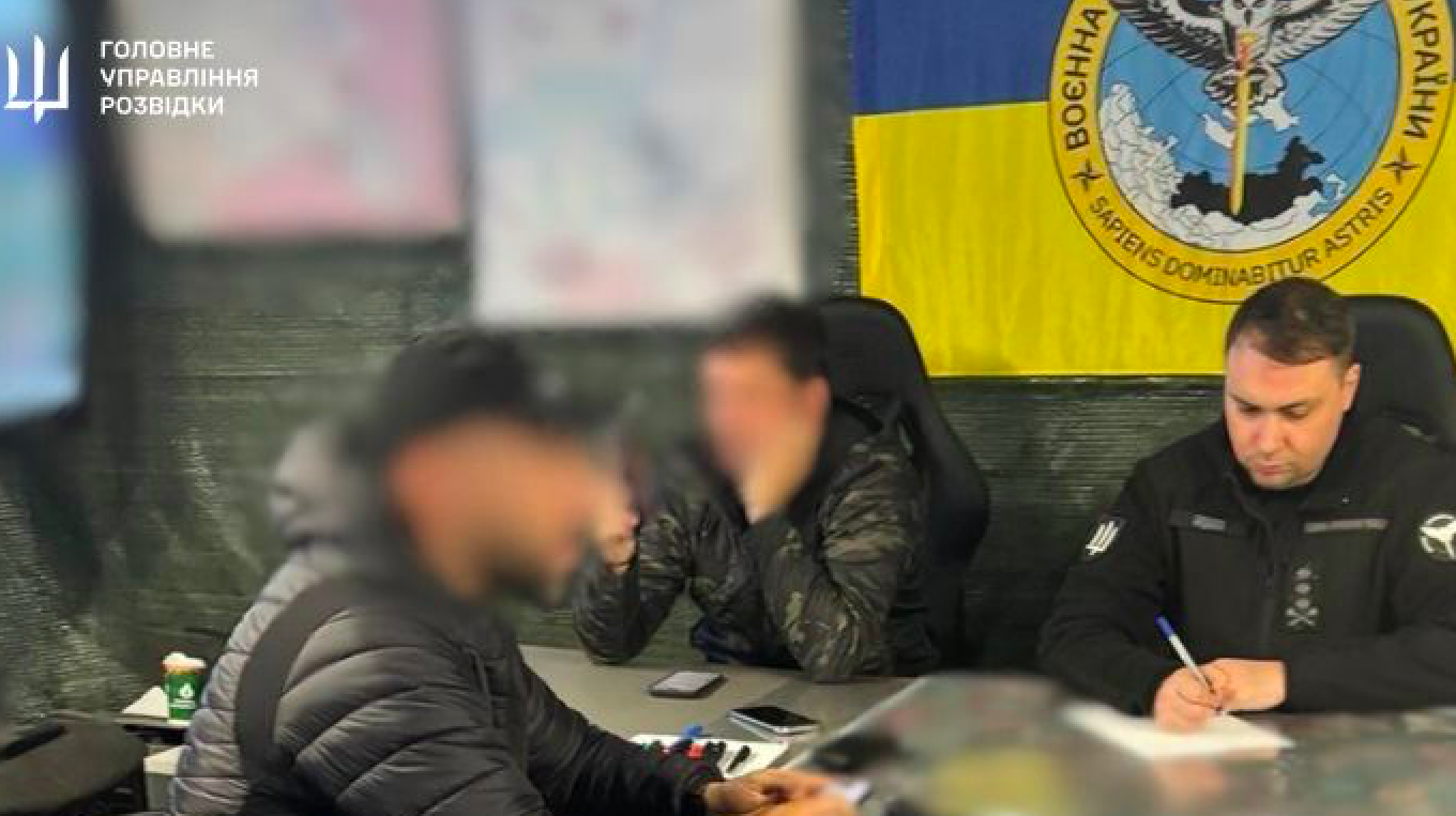 Пан Кирило віришує питання - фото 1