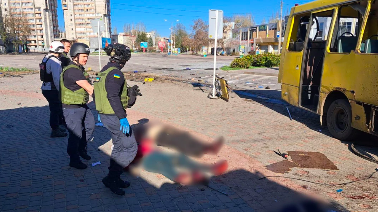 Росіяни вбили цивільних у Нікополі - фото 1