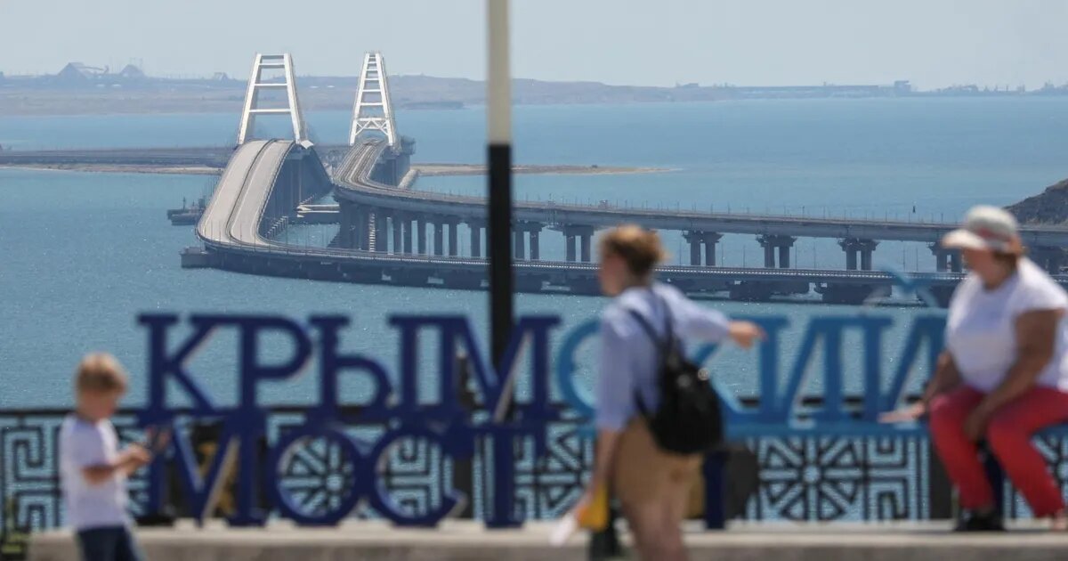 Нічний жах для ЧФ РФ: Україна готує новий підводний дрон, який полюватиме на російські вантажі - фото 1