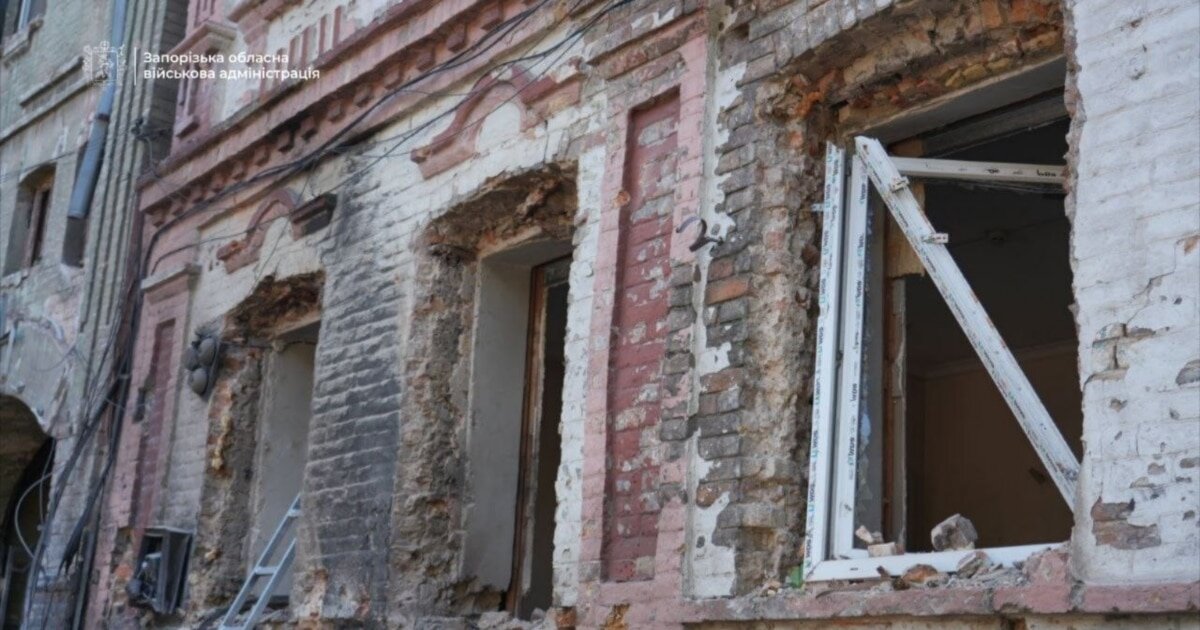 Удар КАБами по Запоріжжю: серед 12 поранених є чотирирічна дівчинка - фото 1