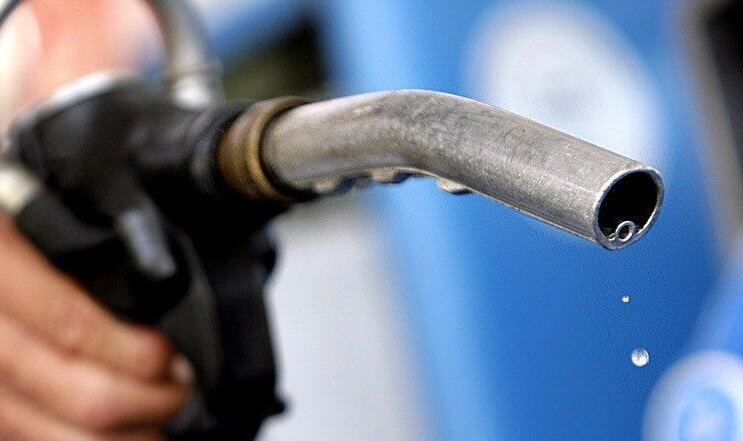 Готуйте гаманці: чому дизель може злетіти до 86 гривень, а бензин — до 83 - фото 1