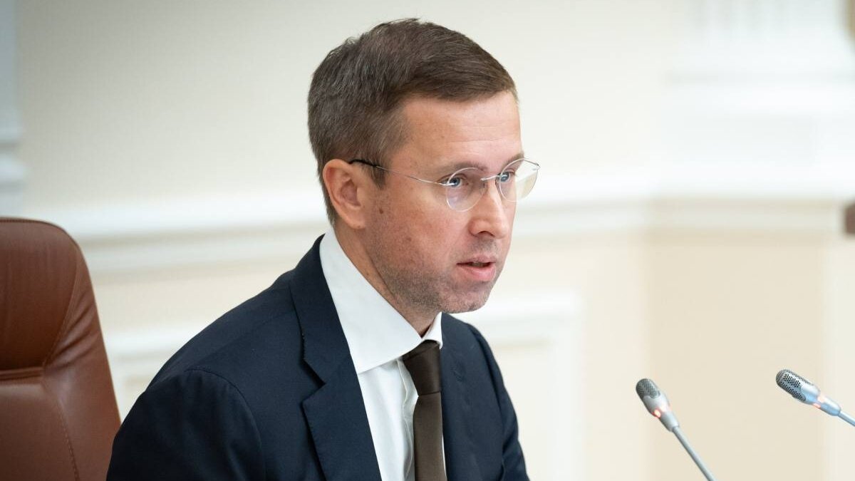 Щоб полиці не спорожніли: уряд шукає склади та гроші для бізнесу на тлі російських атак - фото 1
