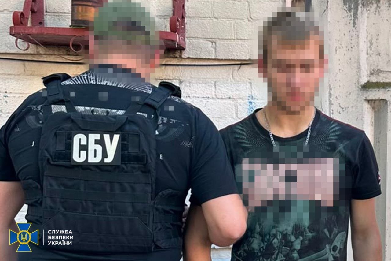 Шукав легких грошей у Telegram: у Києві спіймали агента ФСБ, який коригував удари по столиці - фото 1