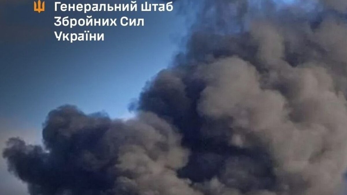 До 1900 км углиб РФ: українські дрони у серпні уразили 12 російських НПЗ - фото 1