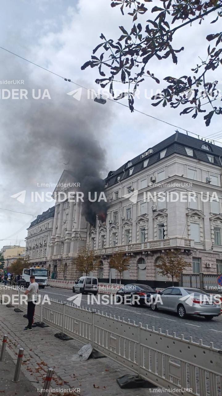 Ворожий дрон влучив у будівлю СБУ в центрі Києва: що відомо про наслідки - фото 1
