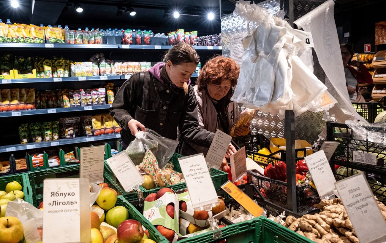 Гречка є, а де помідори? У Мінагрополітики пояснили, які продукти у ризику дефіциту - фото 1