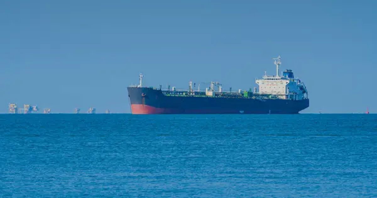 Російський дрон атакував цивільне судно в Чорному морі: загинув капітан - фото 1