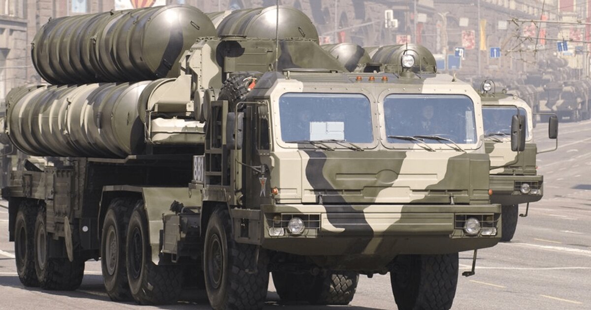 Мінус два «Тріумфи» на Брянщині: Сили оборони влаштували чергову прожарку російської ППО - фото 1