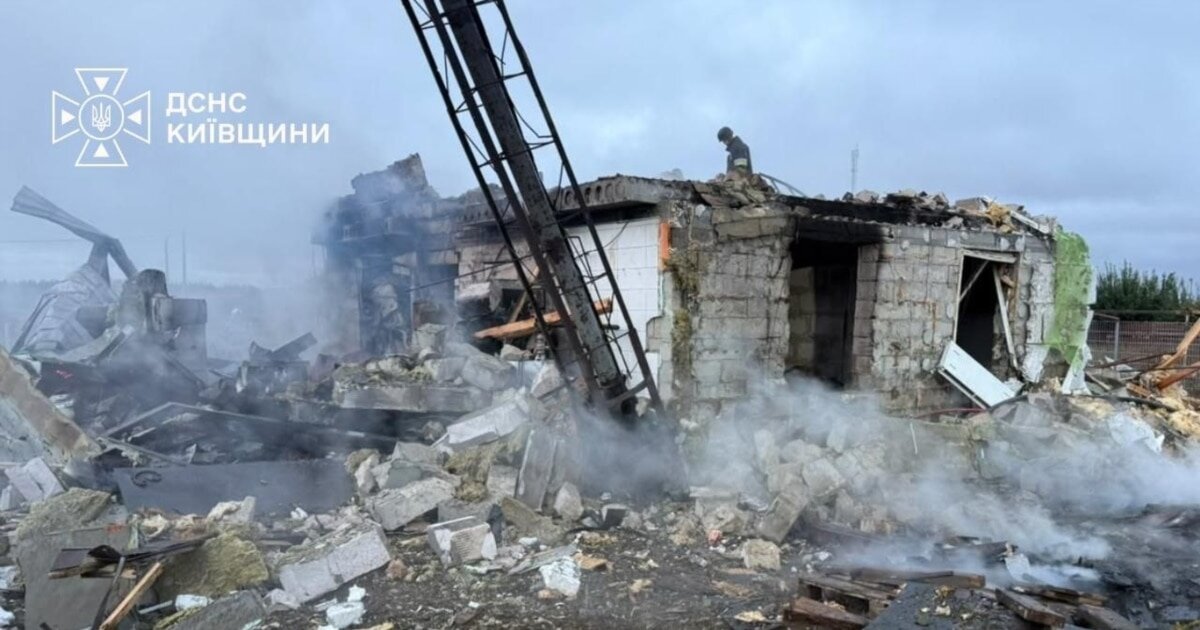 Трагедія на Київщині: через масований обстріл окупантів загинули троє дітей та жінка - фото 1
