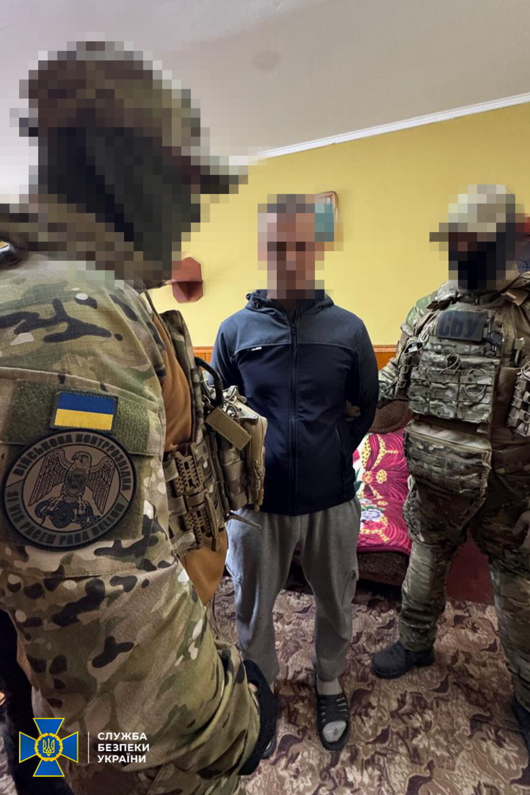 Легкі гроші з важкими наслідками: на Львівщині працівник заводу БпЛА наводив російські ракети на власних колег - фото 1