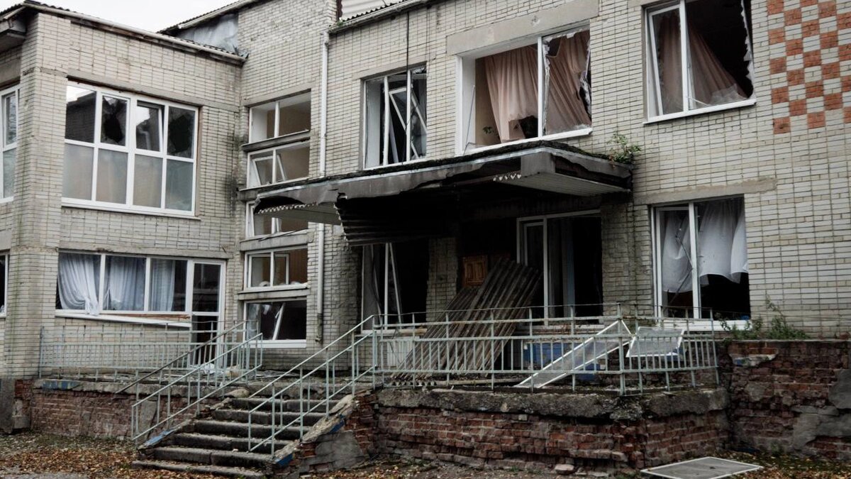 Удар КАБами по Сумах: загинули 16-річна дівчина та літня жінка - фото 1