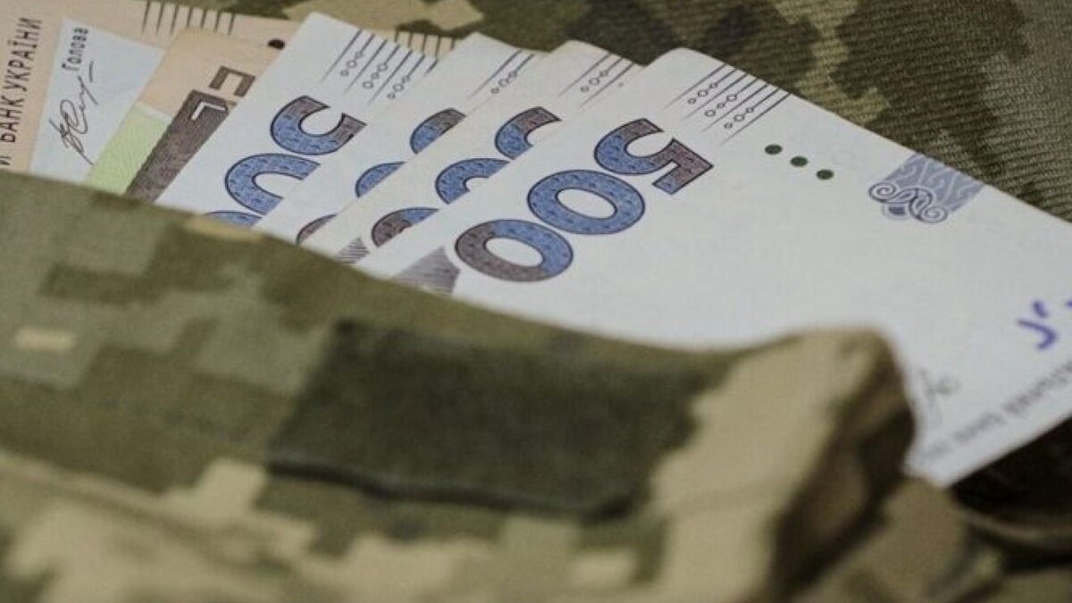50 мільярдів на бойові: Кабмін терміново перерозподілив бюджет для виплат військовим - фото 1