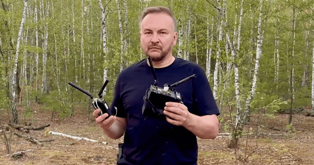Сховати у валізі чи автівці: «Флеш» показав, як виглядають ворожі ретранслятори для «Шахедів» - фото 1