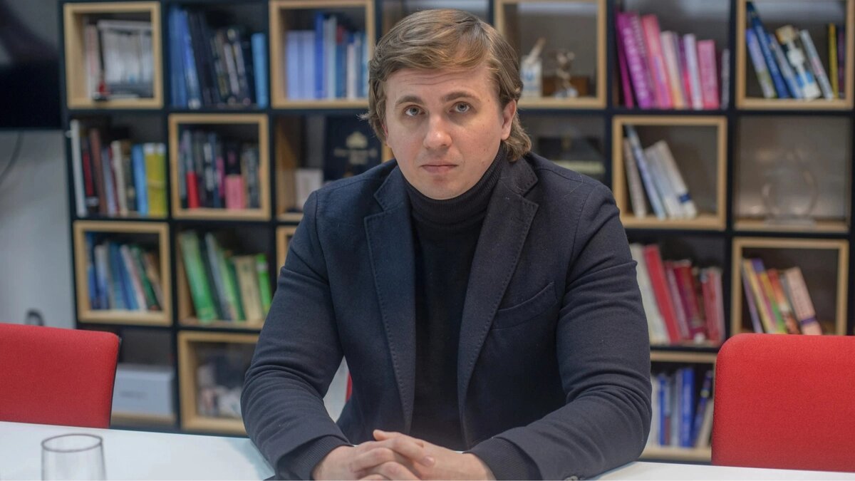 Пригоди українських розслідувачів у Європі: Михайла Ткача затримали у Відні - фото 1
