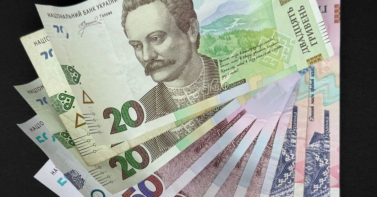 Нічна атака безпілотників: як відпрацювала ППО та де ліквідовують наслідки - фото 1