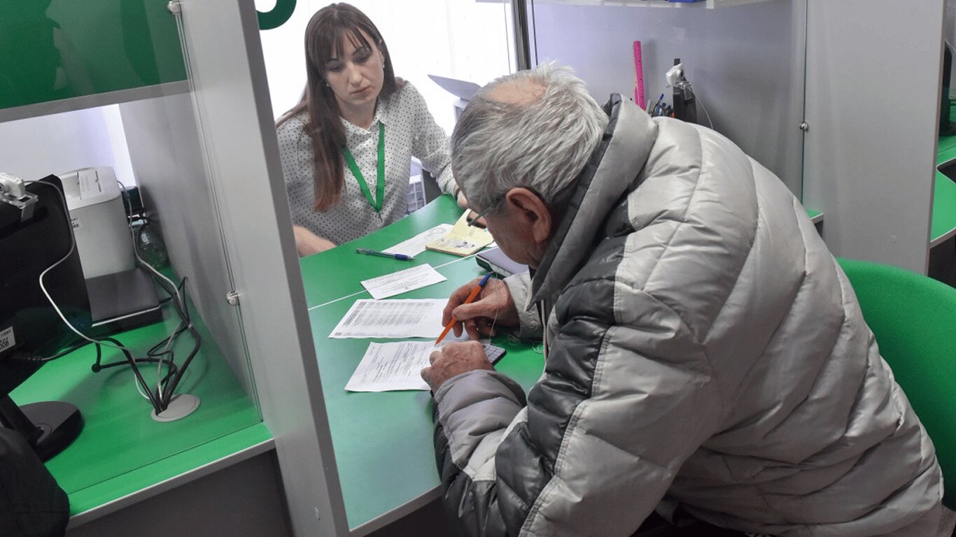 Пенсії по інвалідності з 1 листопада: на які виплати та пільги реально розраховувати українцям - фото 1