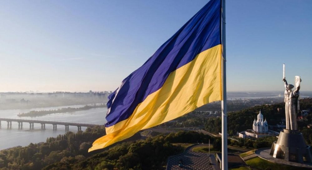 Світло, бронювання та європейське мито на посилки: що змінюється для українців з 1 листопада - фото 1