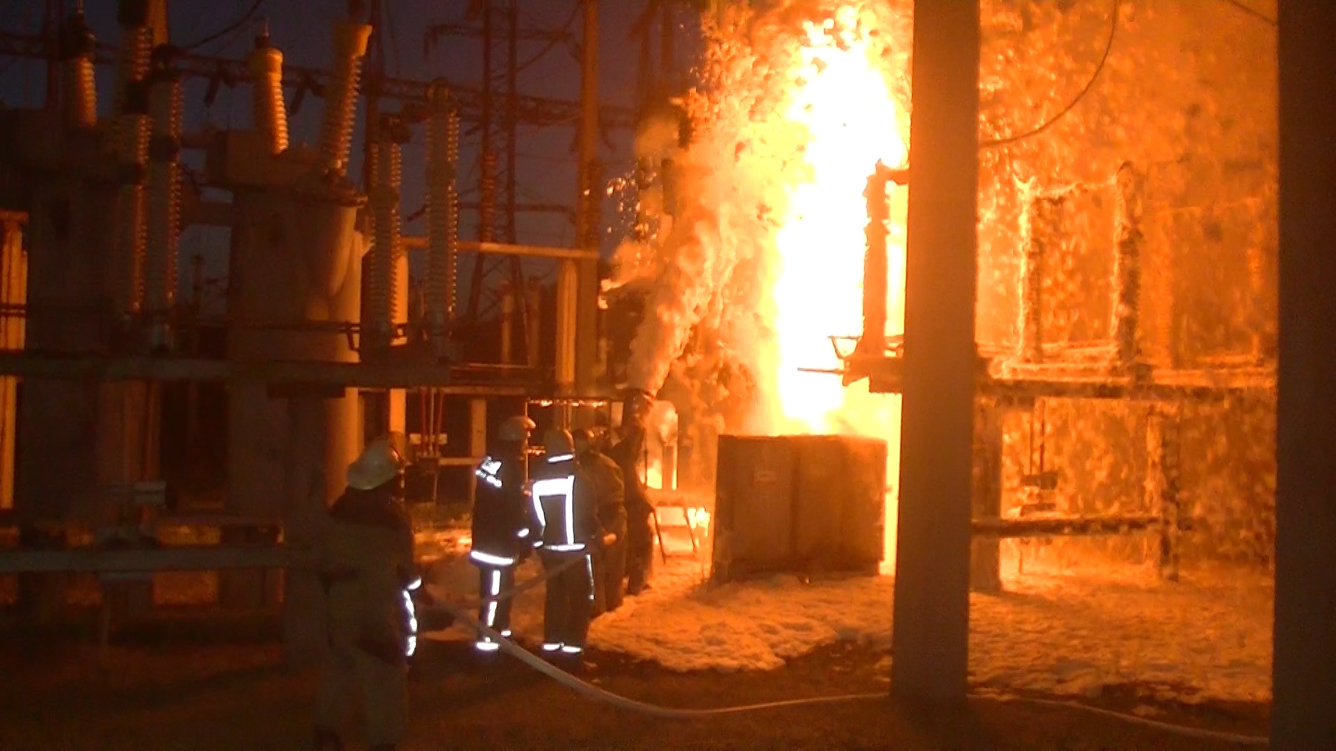 На Харьковской электростанции ликвидировали пожар - фото 4609