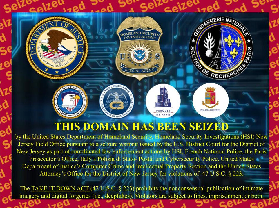 Заглушка про конфіскацію доменів CFAKE та SOCFAKE