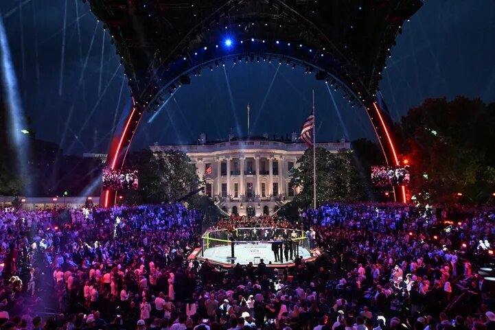 Дональд Трамп на турнірі UFC